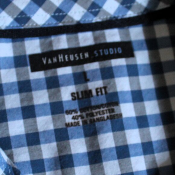 Van Heusen Studio Slim Fit Dress Shirt, Large - Picture 6 of 7
